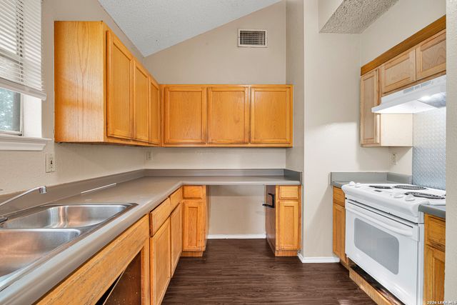 9514 Veronica, San Antonio, TX 78224