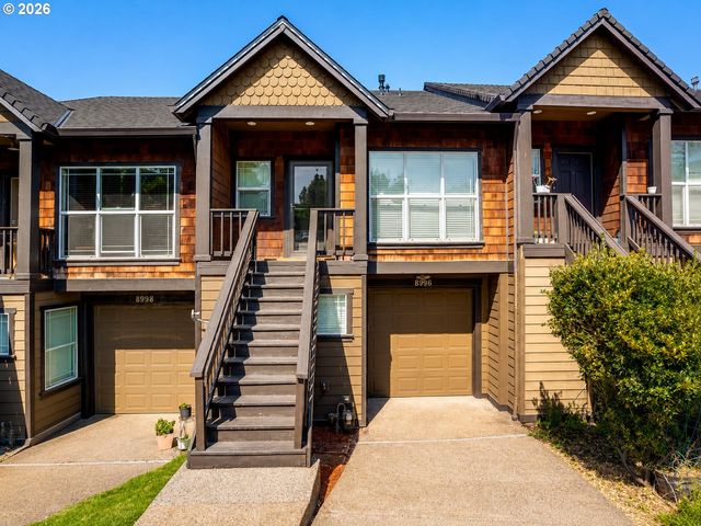 8996 Se CHLOE Ln, Happy Valley, OR 97086