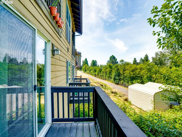 8996 Se CHLOE Ln, Happy Valley, OR 97086