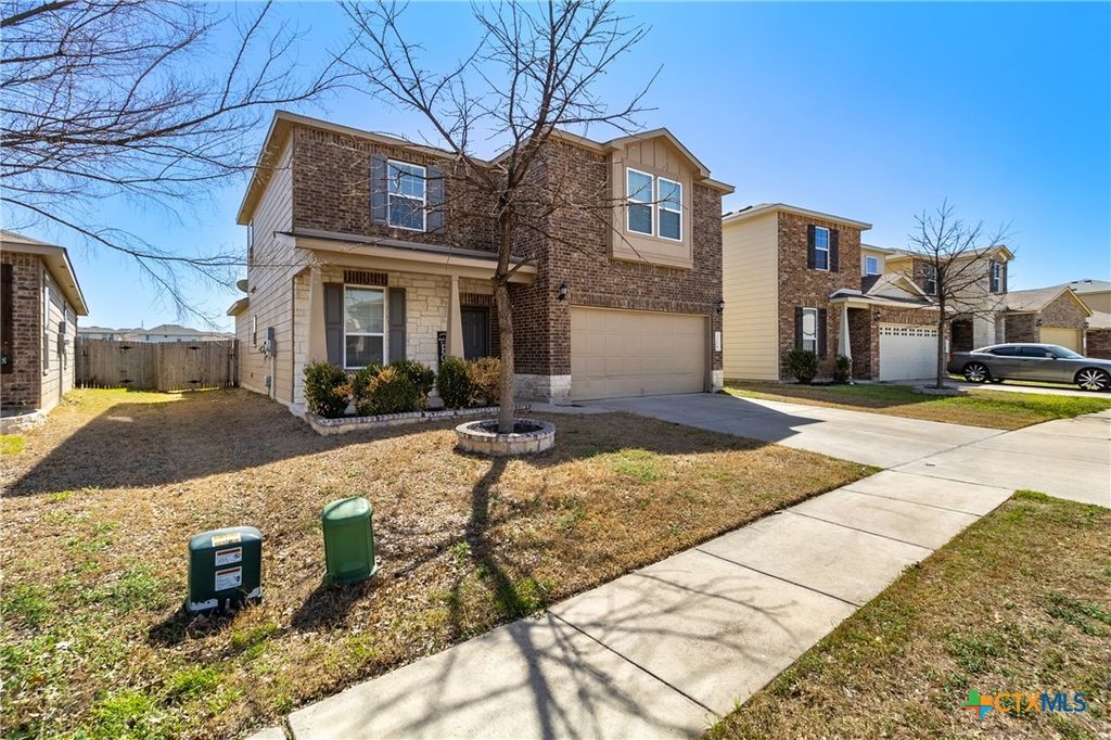 Image 3 of property listing at 3304 Claymore Street, Killeen, TX 76542