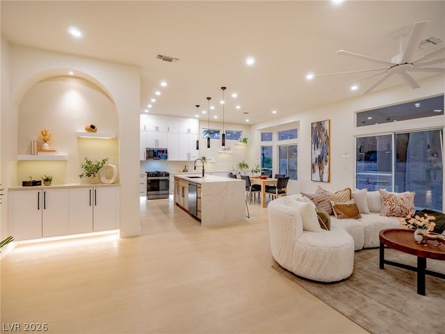 2413 Rockford Street, Las Vegas, NV 89134