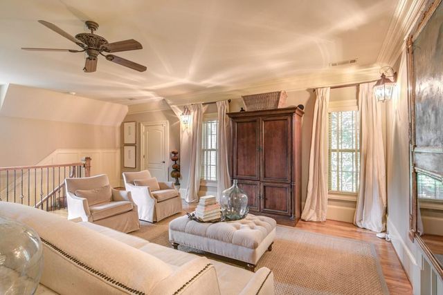 1005 Heards Ferry Road, Atlanta, GA 30328