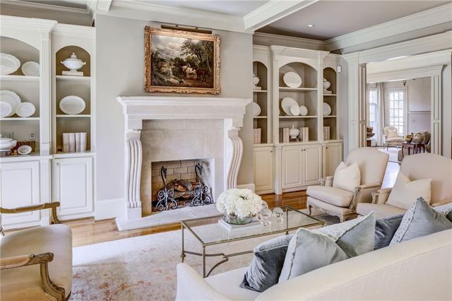 1005 Heards Ferry Road, Atlanta, GA 30328