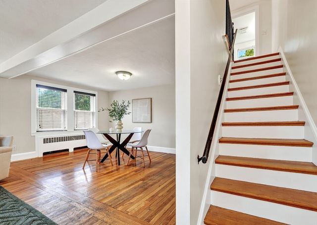 2 Carlisle Rd 2, Bedford, MA 01730
