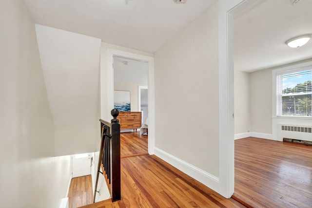 2 Carlisle Rd 2, Bedford, MA 01730
