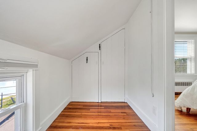 2 Carlisle Rd 2, Bedford, MA 01730