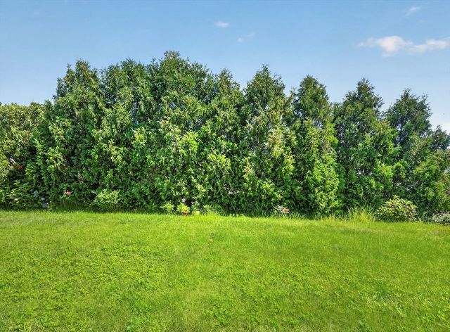 2 Carlisle Rd 2, Bedford, MA 01730