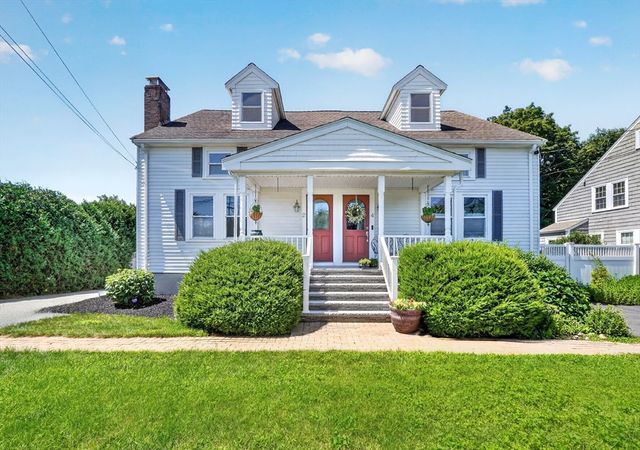 2 Carlisle Rd 2, Bedford, MA 01730