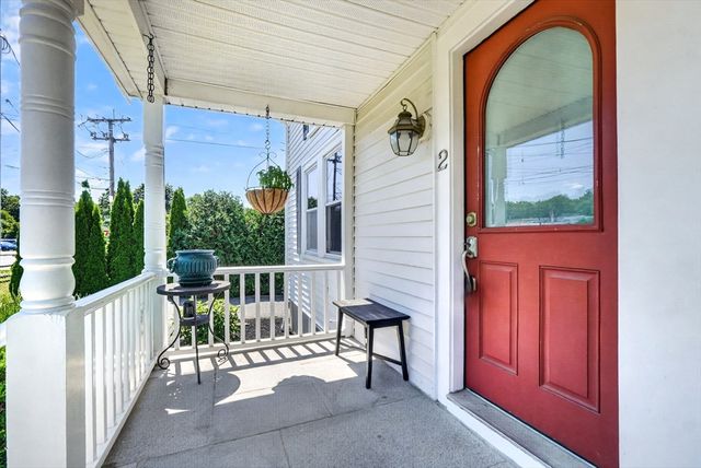 2 Carlisle Rd 2, Bedford, MA 01730