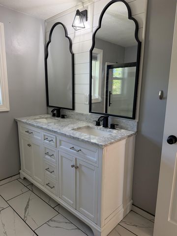 5010 Roberta Drive, Fort Wayne, IN 46806
