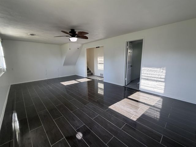 5010 Roberta Drive, Fort Wayne, IN 46806