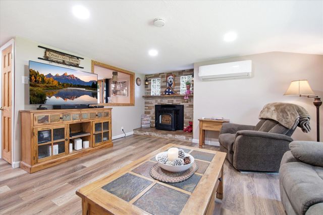 30 Danis Park Road, Goffstown, NH 03045