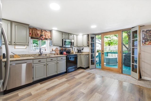 30 Danis Park Road, Goffstown, NH 03045