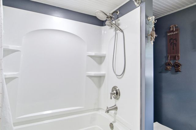 30 Danis Park Road, Goffstown, NH 03045