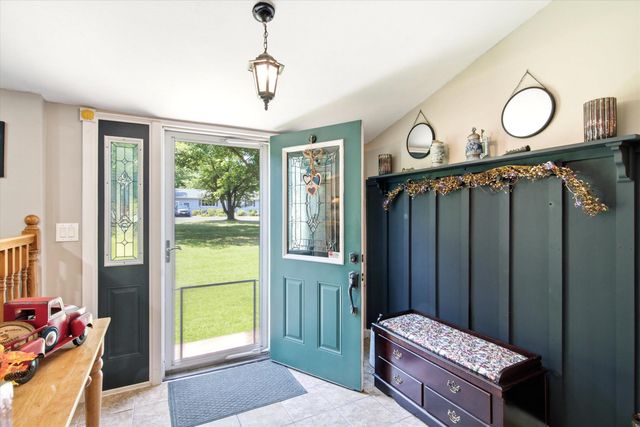 30 Danis Park Road, Goffstown, NH 03045