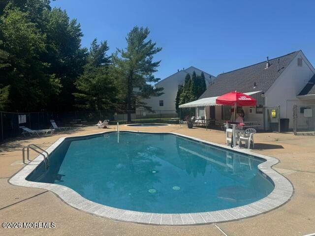 276 Longwood Drive 27-6, Englishtown, NJ 07726