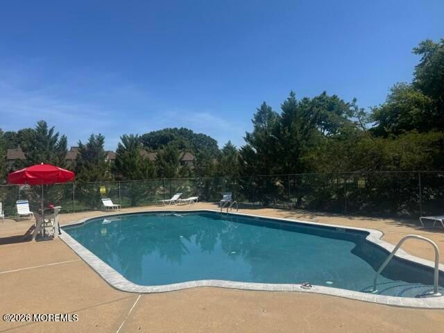 276 Longwood Drive 27-6, Englishtown, NJ 07726