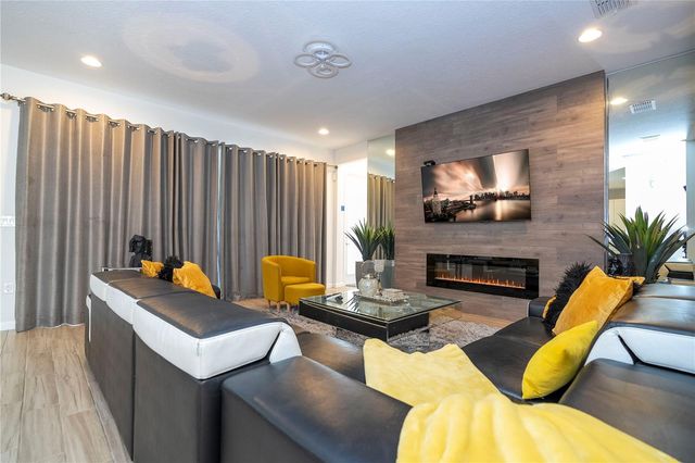 2651 CALISTOGA AVENUE, Kissimmee, FL 34741