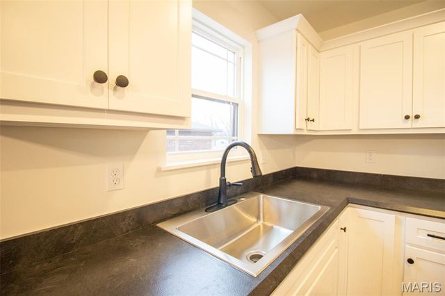 6 Steele Drive, Granite City, IL 62040