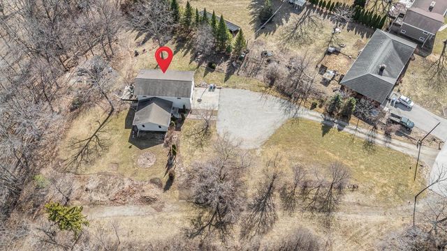 2190 CARLETON AVENUE, Appleton, WI 54915