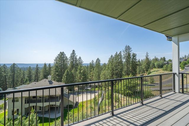 4233 W Tolliver Ct, Spokane, WA 99208