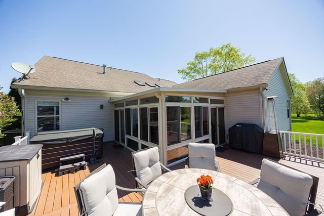 6566 Morningside Drive, Lewis Center, OH 43035