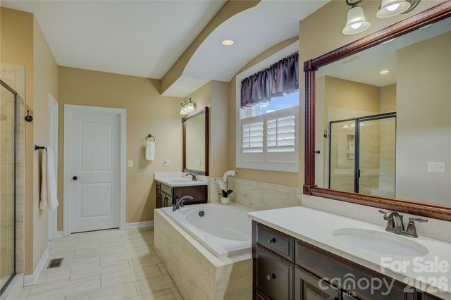 13017 Avila Court, Charlotte, NC 28278