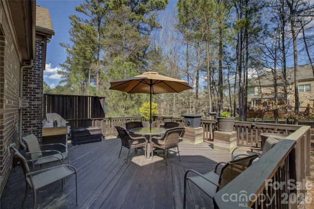 13017 Avila Court, Charlotte, NC 28278