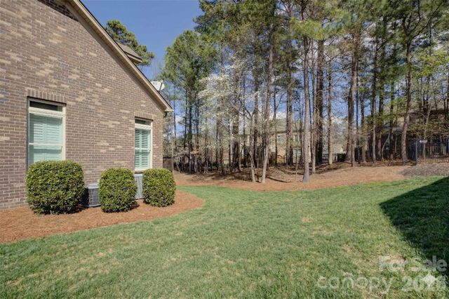 13017 Avila Court, Charlotte, NC 28278