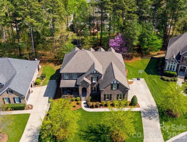 13017 Avila Court, Charlotte, NC 28278