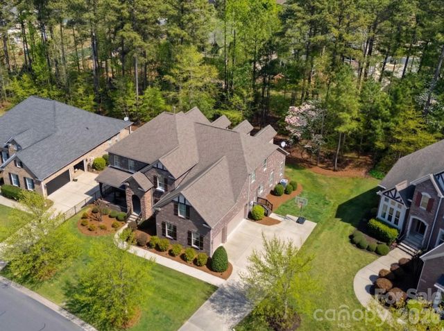 13017 Avila Court, Charlotte, NC 28278