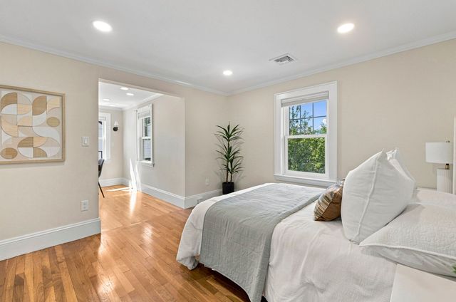16 Rural Ave, Medford, MA 02155