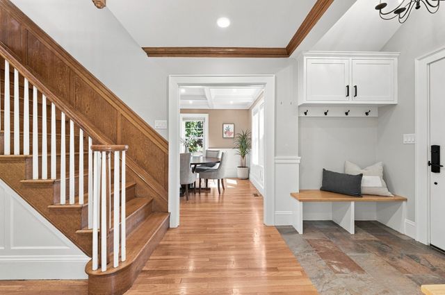 16 Rural Ave, Medford, MA 02155