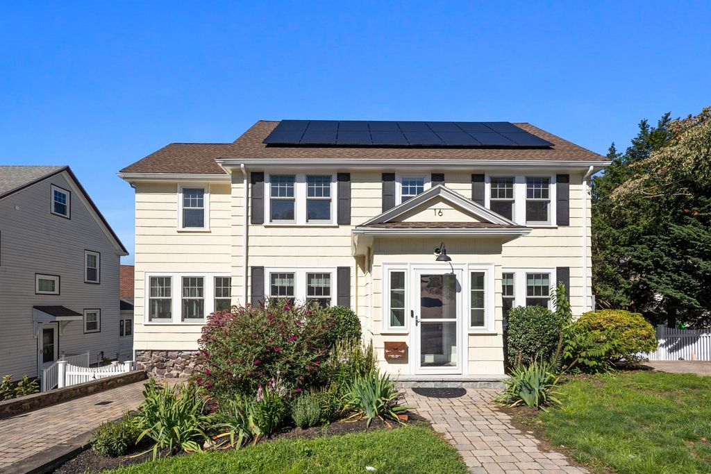 16 Rural Ave, Medford, MA 02155