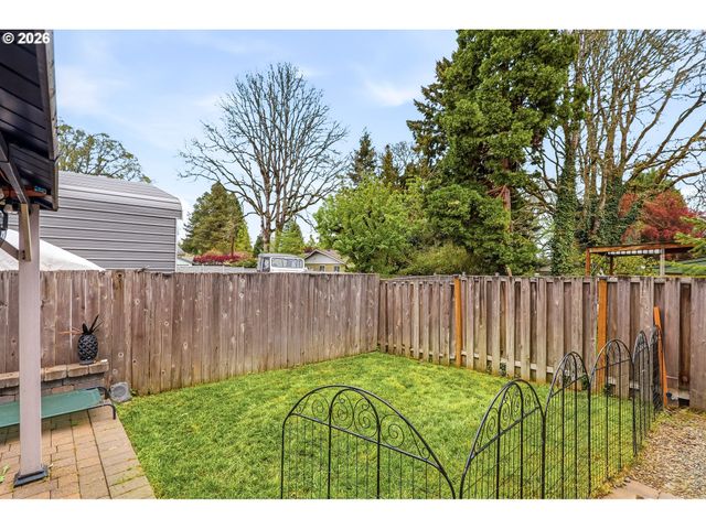 17383 Sw VINCENT St, Beaverton, OR 97078