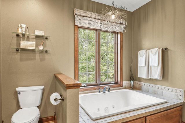 S2051 Park Lane Circle, Reedsburg, WI 53959