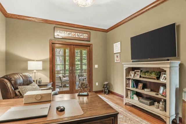 S2051 Park Lane Circle, Reedsburg, WI 53959