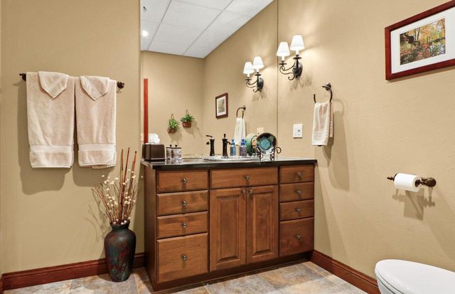 S2051 Park Lane Circle, Reedsburg, WI 53959