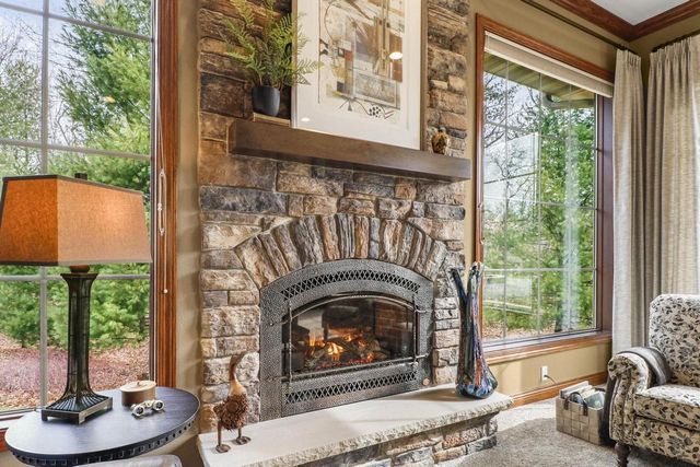 S2051 Park Lane Circle, Reedsburg, WI 53959