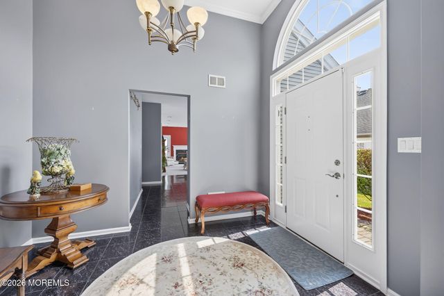 11 Narrowbrook Court, Manalapan, NJ 07726