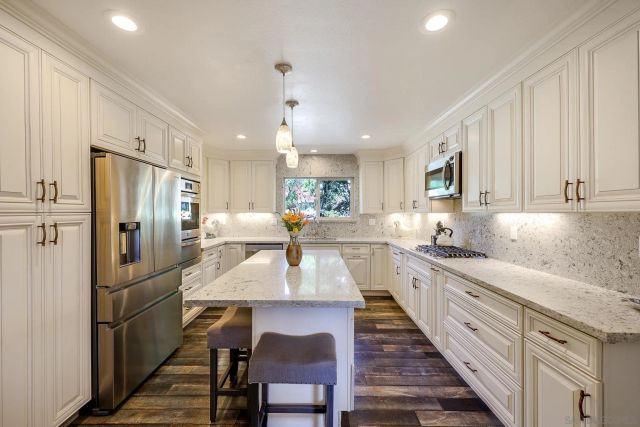 1550 Pepper Dr, El Cajon, CA 92021