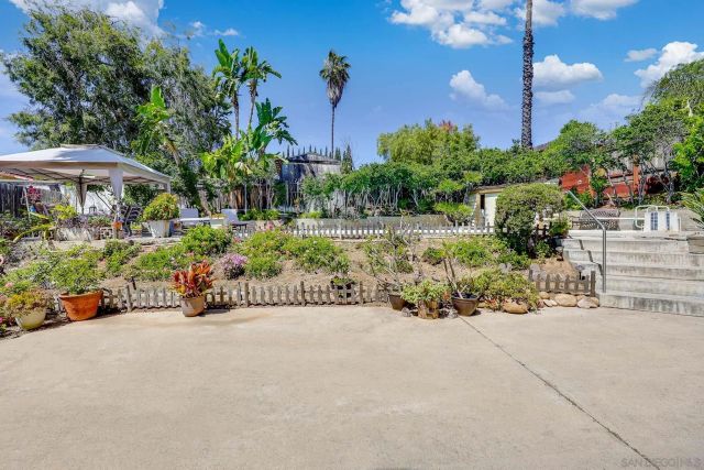 1550 Pepper Dr, El Cajon, CA 92021