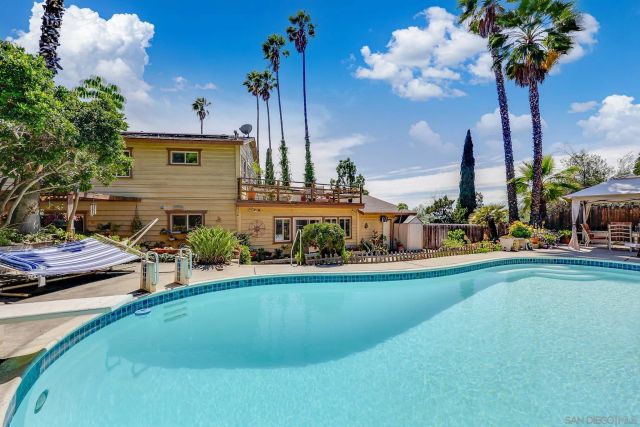 1550 Pepper Dr, El Cajon, CA 92021