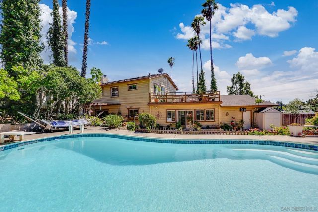 1550 Pepper Dr, El Cajon, CA 92021