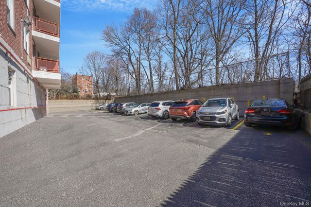 65-15 Alderton Street 1G, Rego Park, NY 11374