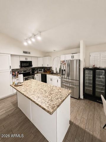 9854 W Irma Lane, Peoria, AZ 85382