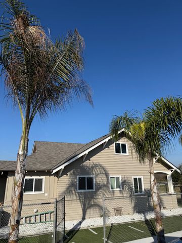 11227 S Academy Avenue, Selma, CA 93662