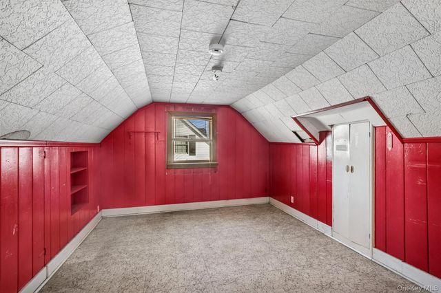 41 Goldenrod Avenue, Franklin Square, NY 11010