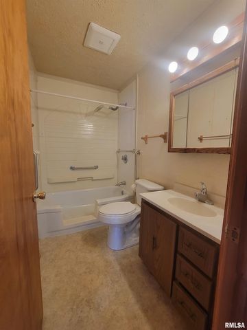 103 MARION Street, North Pekin, IL 61554