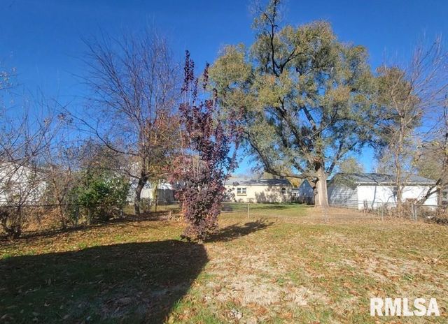 103 MARION Street, North Pekin, IL 61554